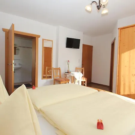 Obermooshof Farm stay Fuegenberg