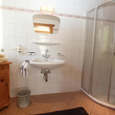 Farm stay Obermooshof Fuegenberg