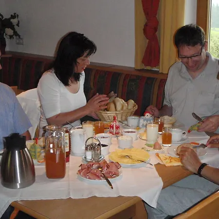 Obermooshof フューゲンベルク